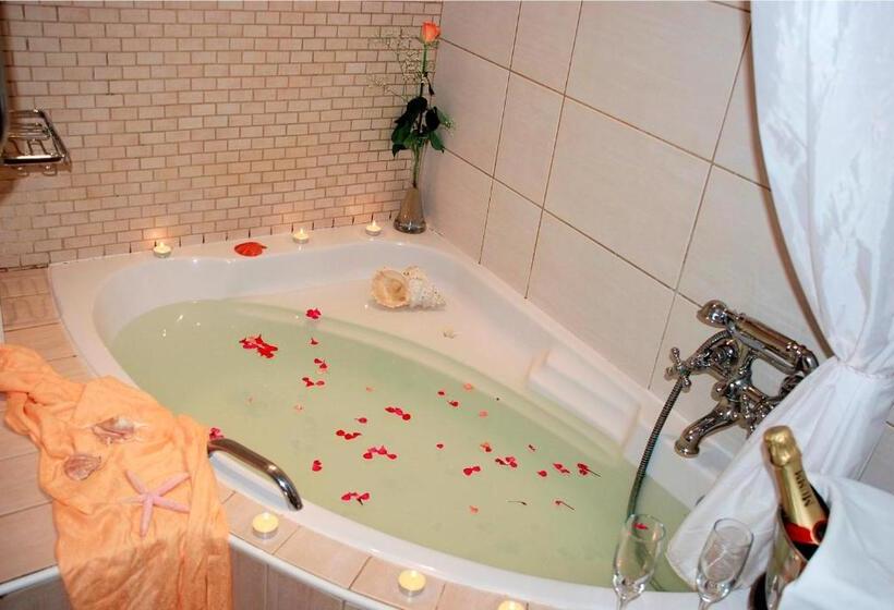 Delfino Blu Wellness Boutique