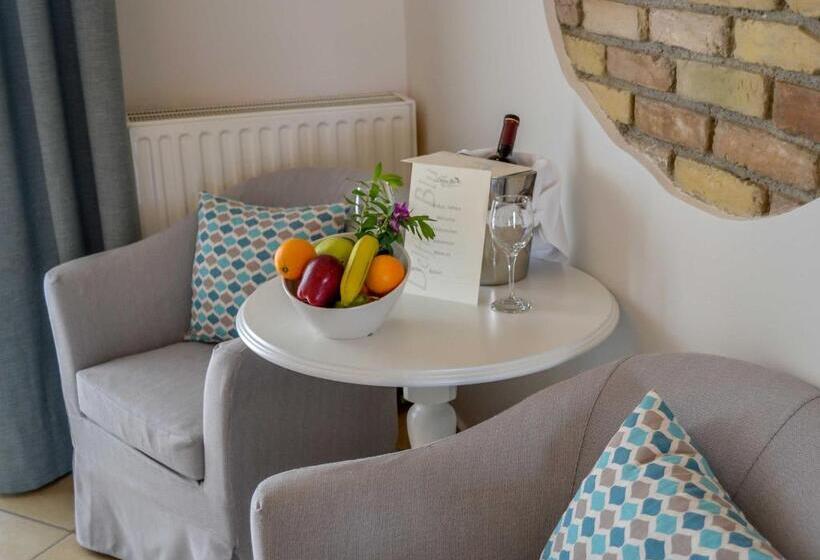 Delfino Blu Wellness Boutique