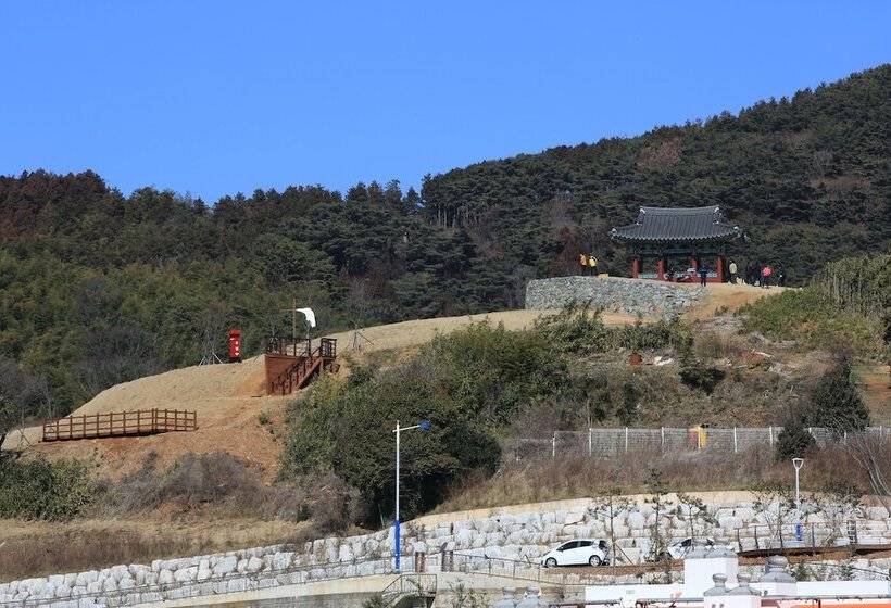 Dorcas Tourist Hostel