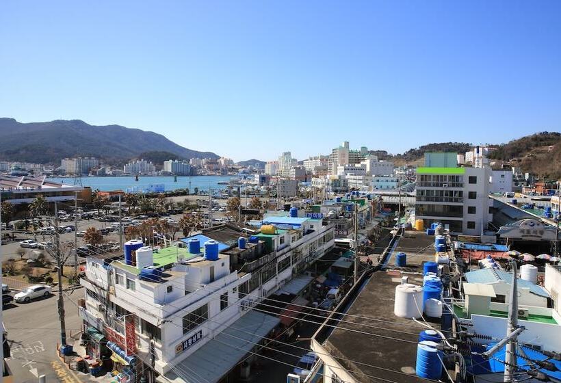 Dorcas Tourist Hostel