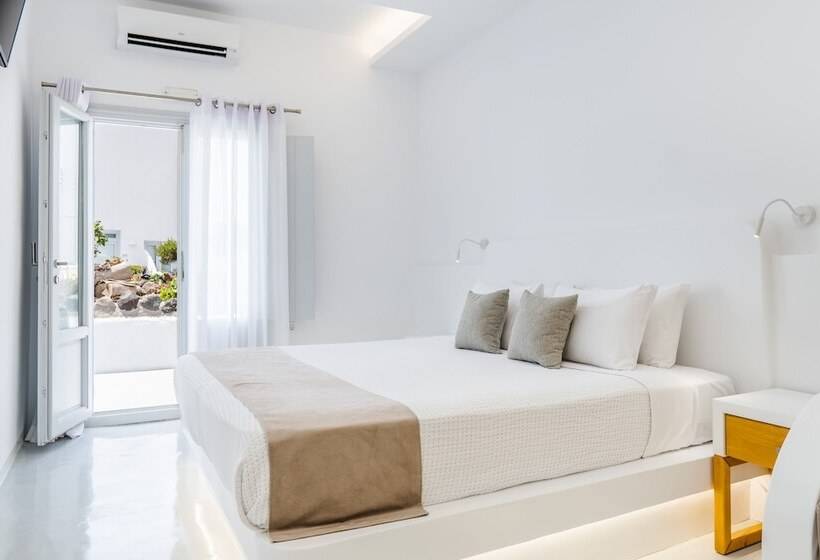 هتل Serenità Luxury Suites