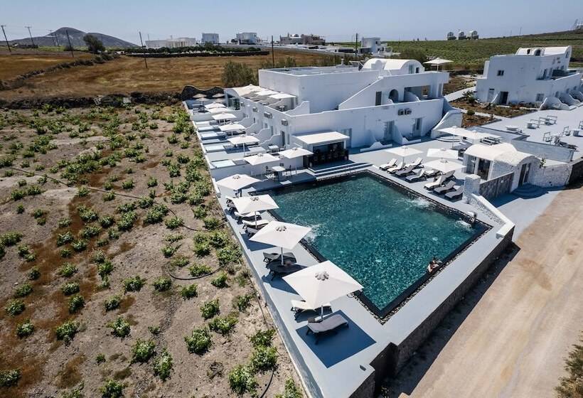 هتل Serenità Luxury Suites