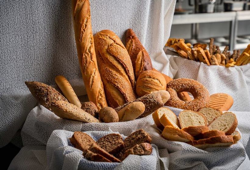 هتل Serenità Luxury Suites