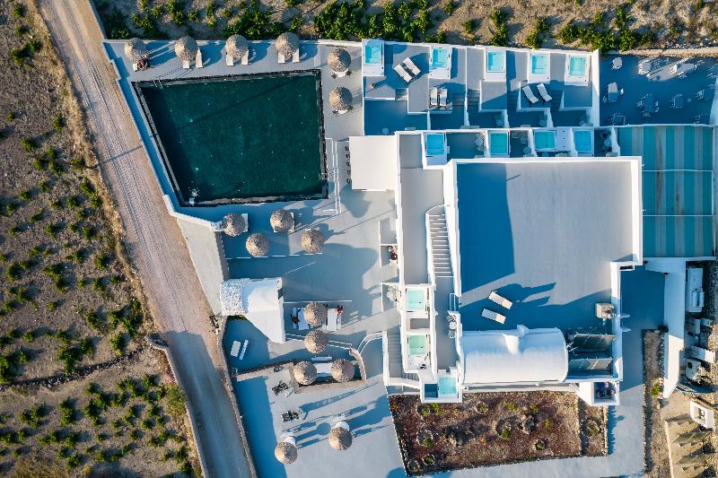 هتل Serenità Luxury Suites