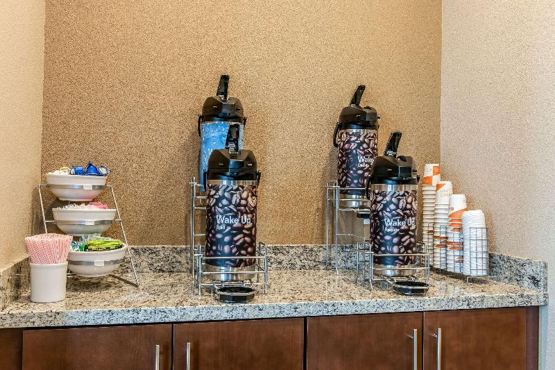 호텔 Comfort Suites Rensselaer Near Fair Oaks