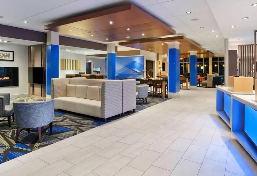 ホテル Holiday Inn Express & Suites Medina, An Ihg