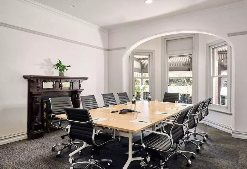 ホテル Holiday Inn West Perth, An Ihg