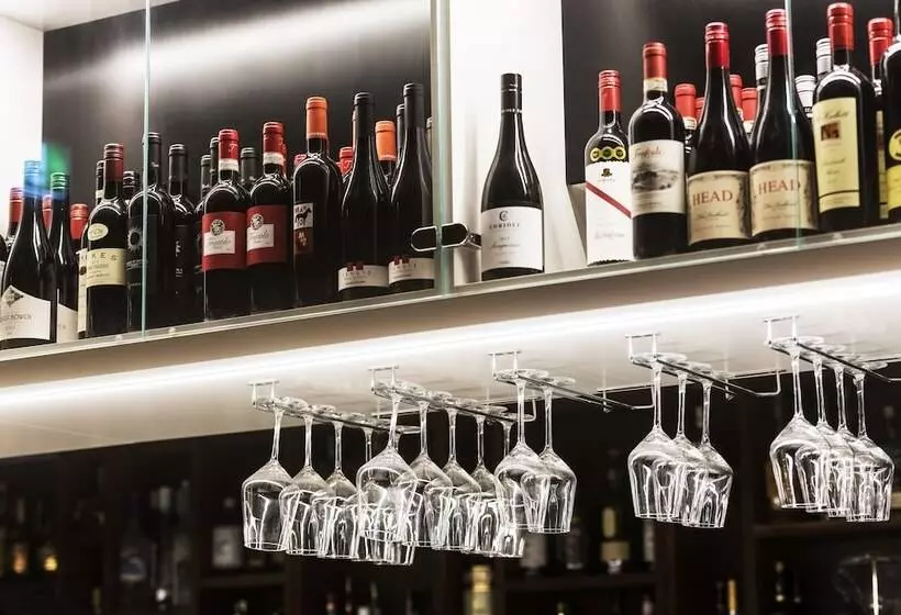 ホテル Holiday Inn West Perth, An Ihg
