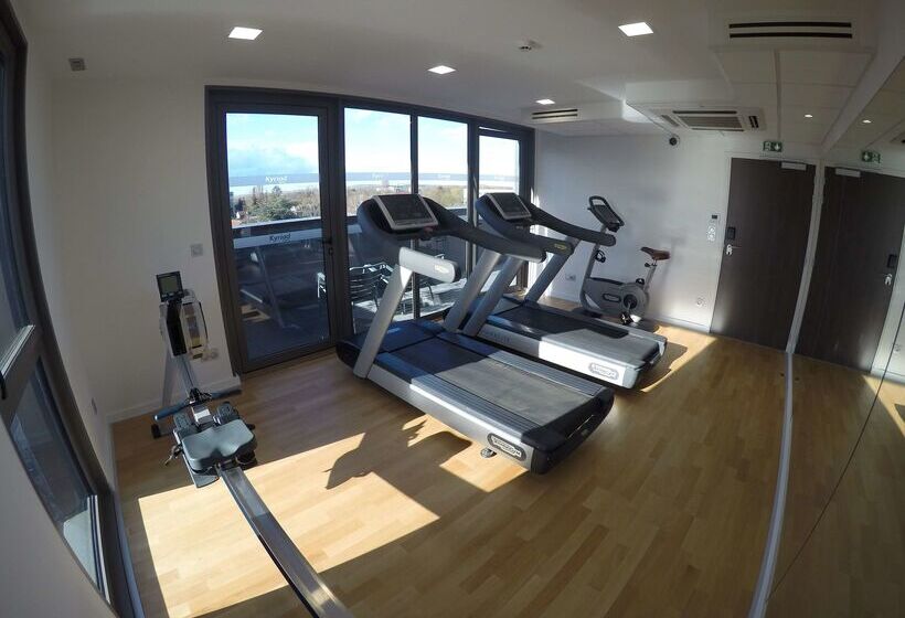 בית מלון כפרי Kyriad Troyes Centre