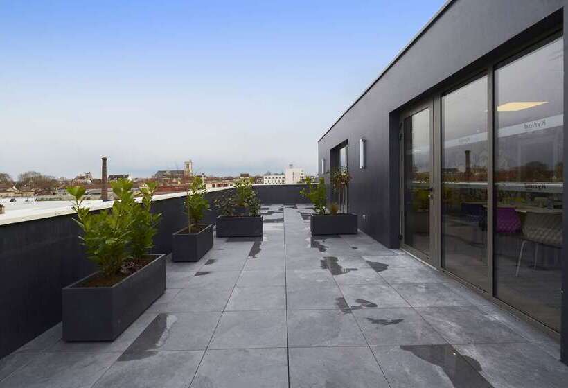 בית מלון כפרי Kyriad Troyes Centre