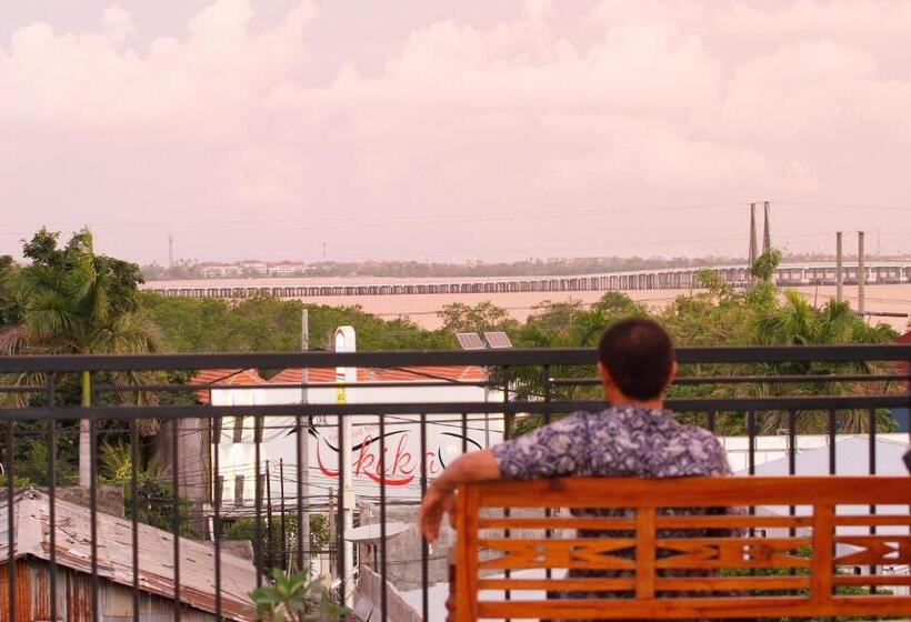 ホテル Lowcost Bed & Breakfast