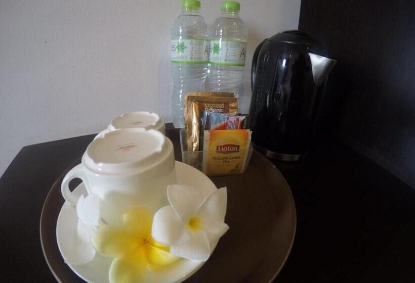 ホテル Lowcost Bed & Breakfast