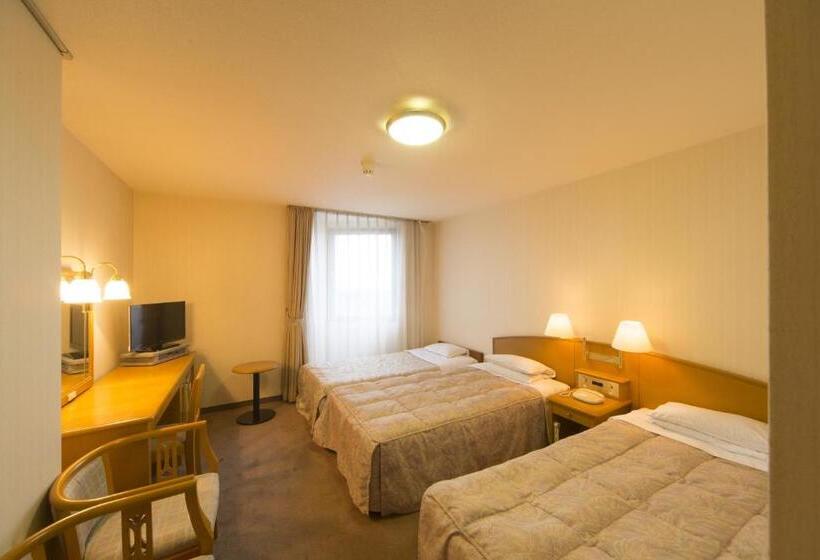 Sky Hotel Uozu Annex