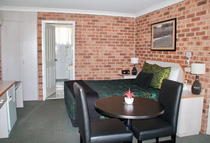 モーテル Town And Country Motor Inn