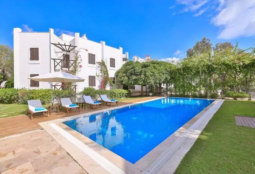 Myndos Residence