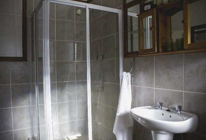 بنسيون Matanja Guesthouse