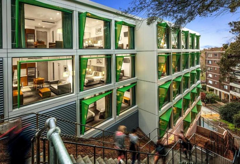 Quest Mounts Bay Road