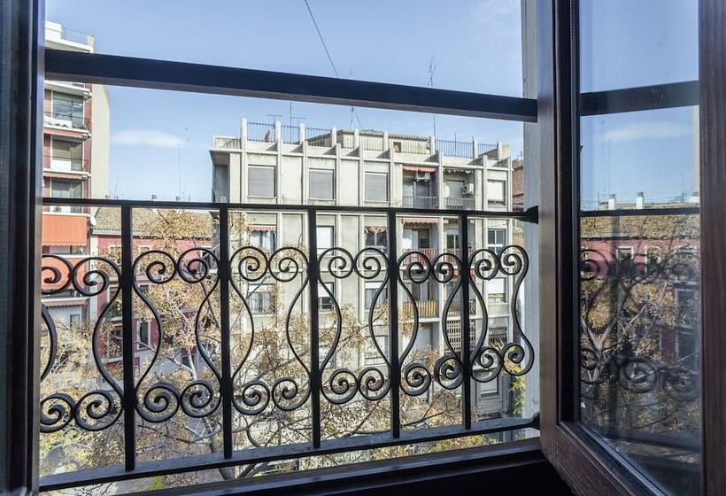 Royal Apartments By Hoom