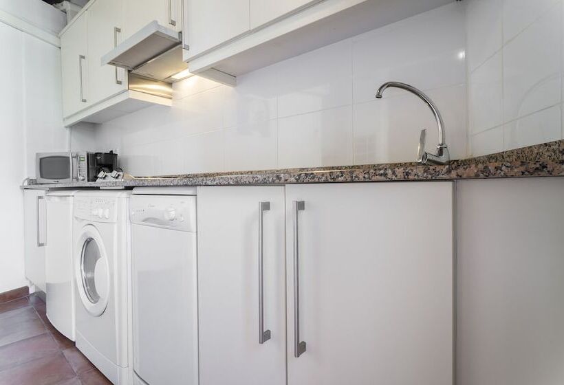 Royal Apartments By Hoom