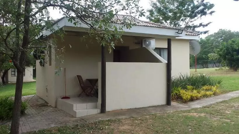 Sand River Cottages