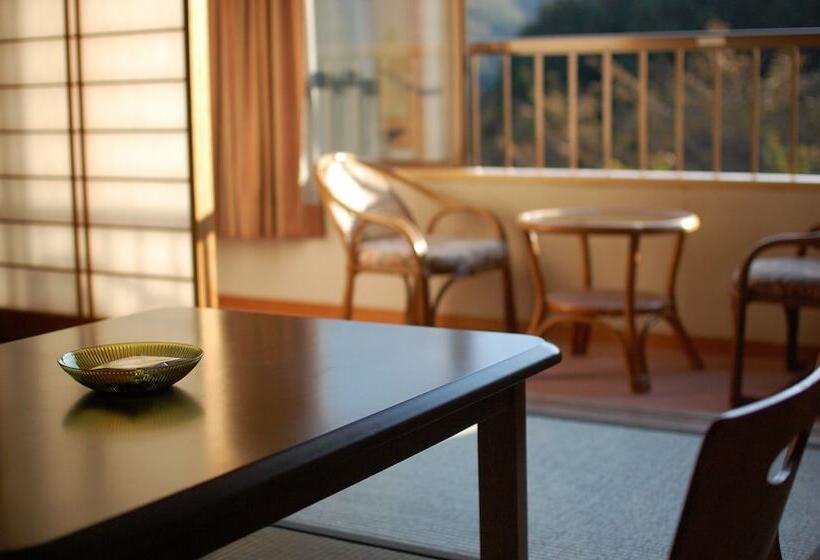 Sawatari Onsen Miyataya Ryokan