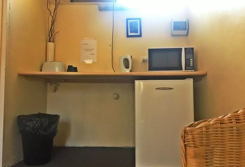 St Kilda Hostel