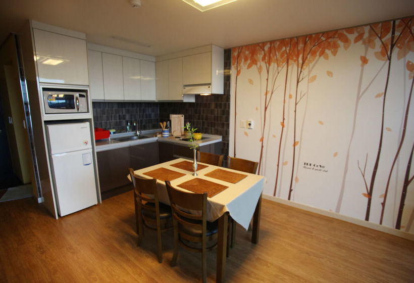 Badagaeso Pension Jeju