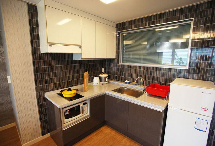 Badagaeso Pension Jeju