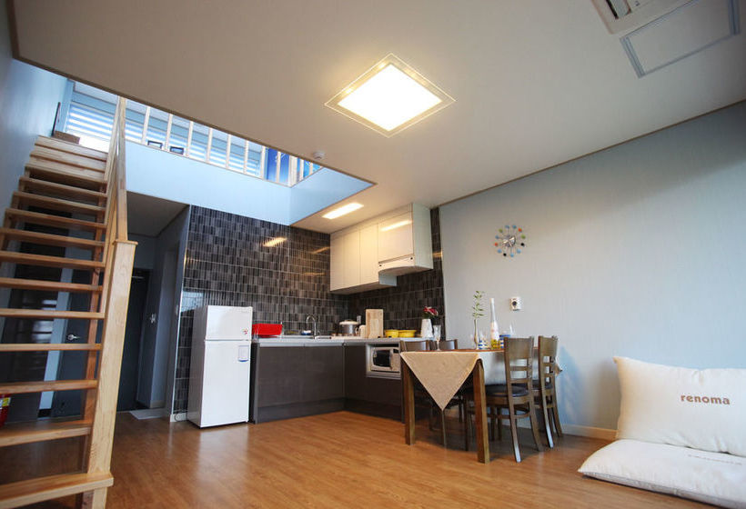 Badagaeso Pension Jeju