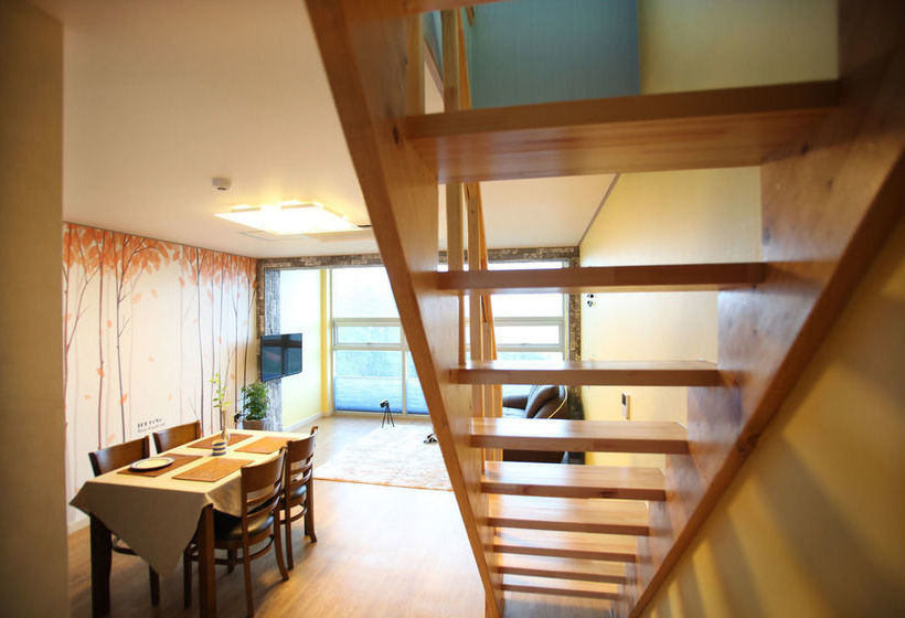 Badagaeso Pension Jeju