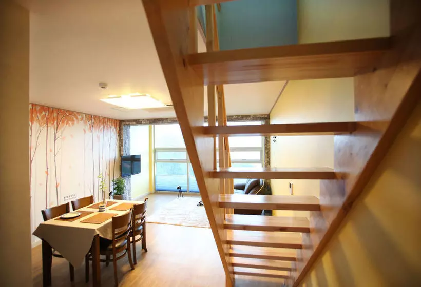 Badagaeso Pension Jeju