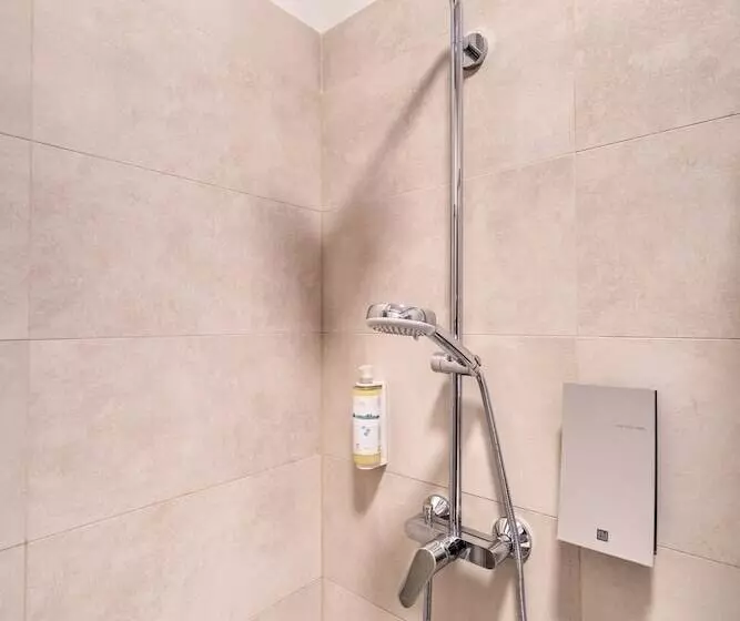 Tifani Luxury Rooms 2
