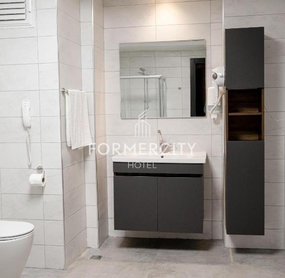 בית מלון כפרי Formercity Termal