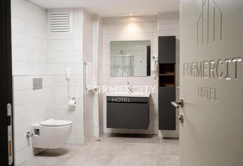 בית מלון כפרי Formercity Termal