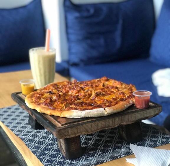 הוסטל Ingira House 16lda