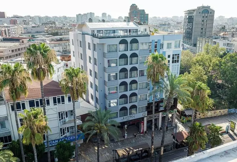 Hotelli Just Inn City