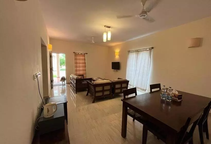 Hotelli Olive Farm @ Embassy International Riding School