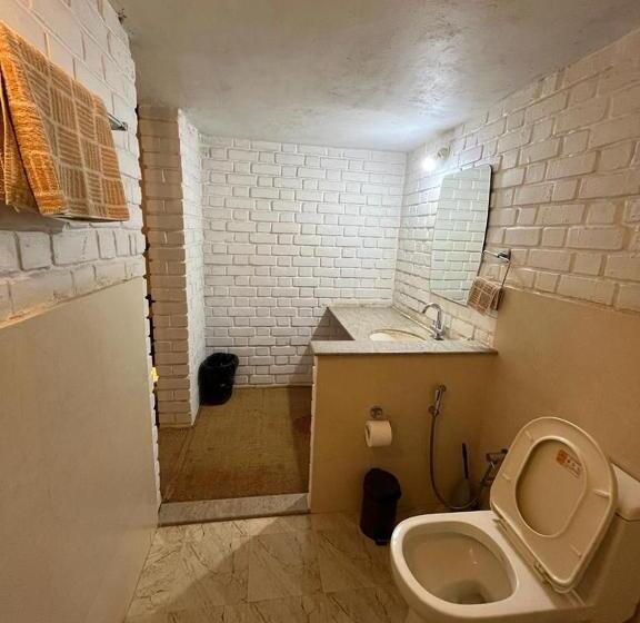 Отель Olive Farm @ Embassy International Riding School