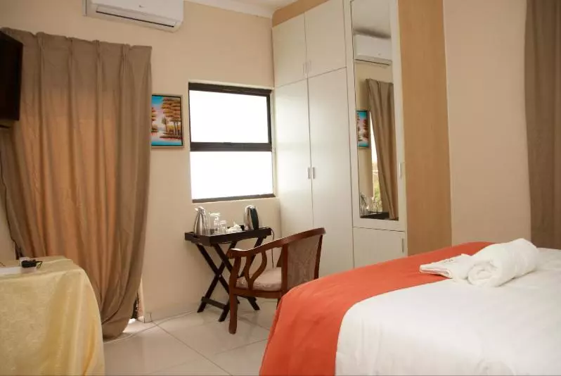 Pensió D Villa Rest Inn