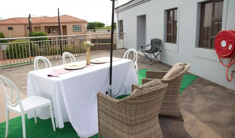 Pensió D Villa Rest Inn