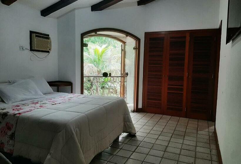 펜션 Quarto Privativo