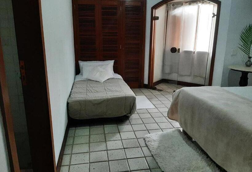 펜션 Quarto Privativo