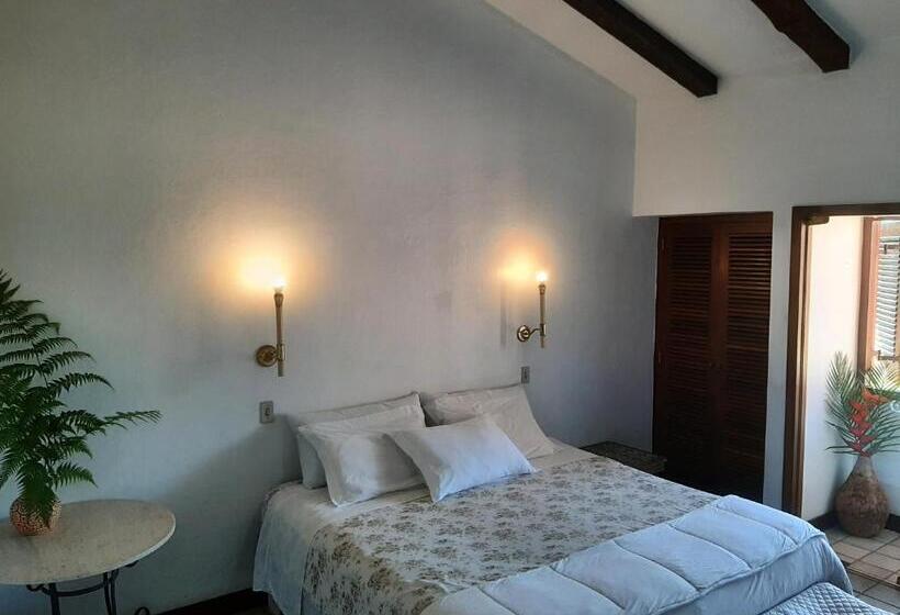 펜션 Quarto Privativo