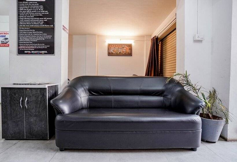 Fabhotel Bhakti Sankul