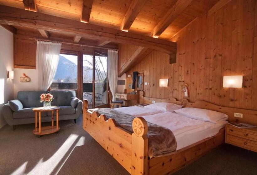 Ferienwohnungen St Hippolyt Mit Hallenbad