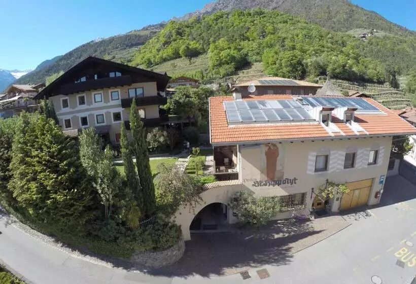 Ferienwohnungen St Hippolyt Mit Hallenbad