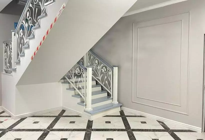 هتل мунайшы