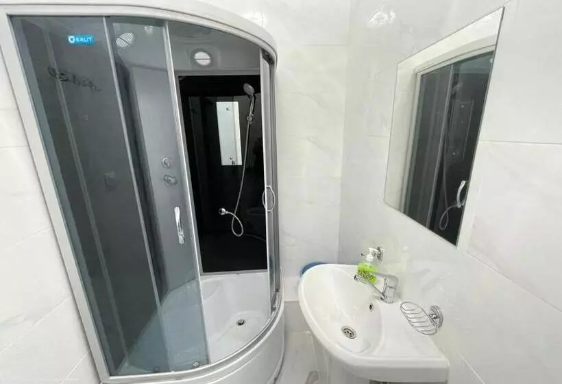 هتل мунайшы