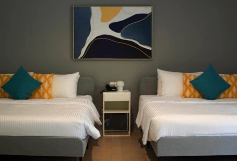 호텔 Emerald Manor