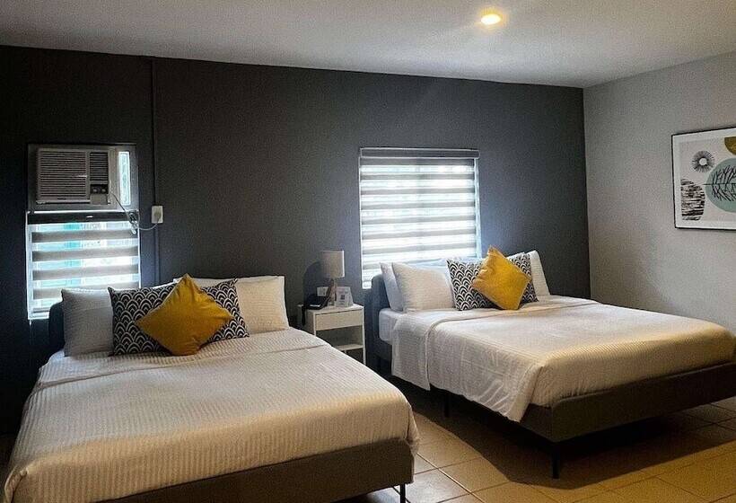 호텔 Emerald Manor